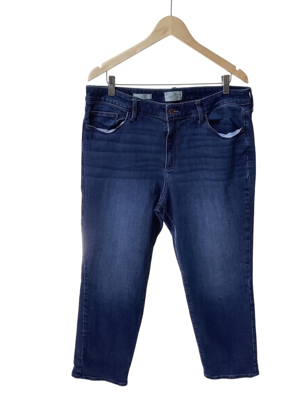 Universal Thread Women's Straight Leg Jeans in Dark Blue
